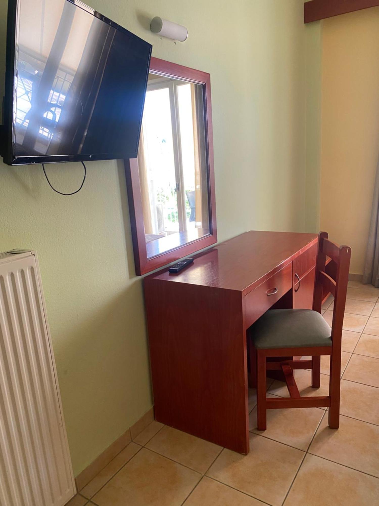 Hotel Kalloni Volos Bilik gambar